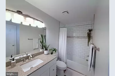 4993 Lambsgate Lane, Woodbridge, VA 22193 - Photo 15