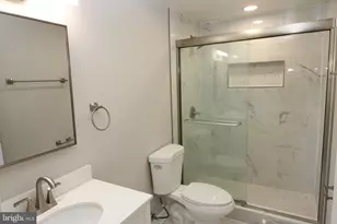 1717 Fort Henry Ct, Dumfries, VA 22026 - Photo 17