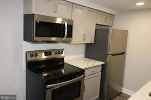 1717 Fort Henry Ct, Dumfries, VA 22026 - Photo 7