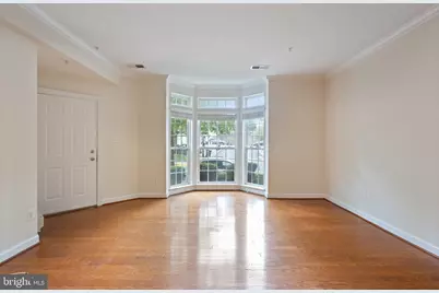 2576 Eastbourne Drive, Woodbridge, VA 22191 - Photo 5