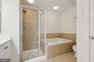 2576 Eastbourne Dr, Woodbridge, VA 22191 - Photo 33