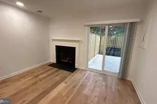 16318 Taconic Cir, Dumfries, VA 22025 - Photo 3