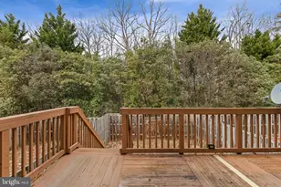 3354 Cape May Ct, Dumfries, VA 22026 - Photo 9