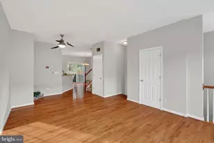 15615 Winding Creek Dr, Dumfries, VA 22025 - Photo 7