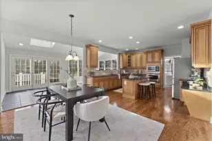 15509 Mellon Ct, Haymarket, VA 20169 - Photo 9