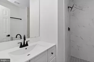 1973 Partree Ct, Woodbridge, VA 22191 - Photo 11