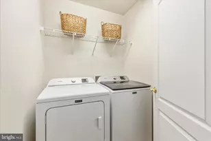 15831 Fourmile Creek Ct, Haymarket, VA 20169 - Photo 33