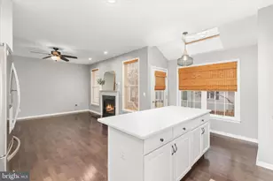 15831 Fourmile Creek Ct, Haymarket, VA 20169 - Photo 15