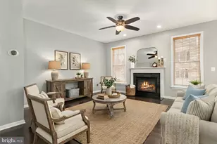 15831 Fourmile Creek Ct, Haymarket, VA 20169 - Photo 9