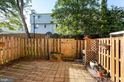 13623 Bentley Circle, Woodbridge, VA 22192 - Photo 31