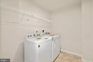 3970 Shire Meadow Ln, Triangle, VA 22172 - Photo 45