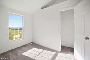 16828 Toms River Loop, Dumfries, VA 22026 - Photo 19