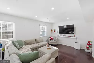 12565 Plymouth Court, Woodbridge, VA 22192 - Photo 5