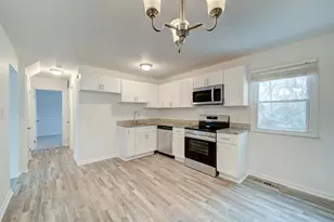 13790 Musket Ct, Woodbridge, VA 22193 - Photo 11