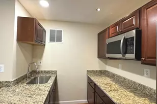 16492 Steerage Cir, Woodbridge, VA 22191 - Photo 7