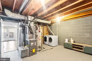 14829 Emberdale Dr, Woodbridge, VA 22193 - Photo 29