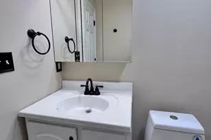 2847 Linden Knoll Ct, Woodbridge, VA 22191 - Photo 11