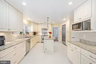 13953 Oleander Ct, Woodbridge, VA 22193 - Photo 31