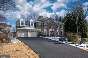 13953 Oleander Ct, Woodbridge, VA 22193 - Photo 3