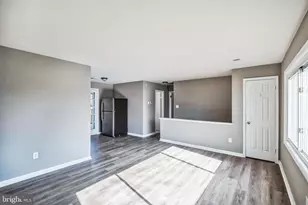 13426 Greenacre Dr, Woodbridge, VA 22191 - Photo 5