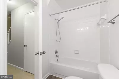 7438 Emerald Drive, Manassas, VA 20109 - Photo 19