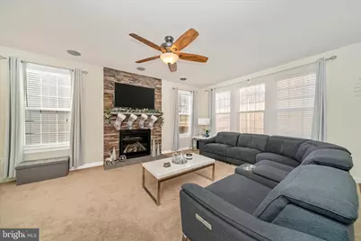 15845 Eagle Feather Drive, Woodbridge, VA 22191 - Photo 13