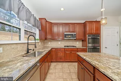 15845 Eagle Feather Drive, Woodbridge, VA 22191 - Photo 23