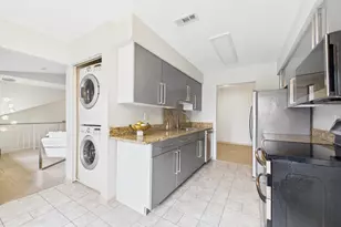 10531 Stonington Ln, Manassas, VA 20109 - Photo 19