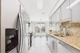 10531 Stonington Ln, Manassas, VA 20109 - Photo 13