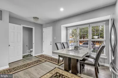 12729 Hunterbrook Drive, Woodbridge, VA 22192 - Photo 7