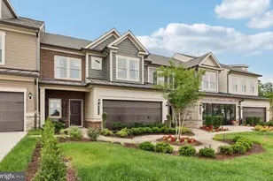 5929 Sunston Ln, Haymarket, VA 20169 - Photo 3