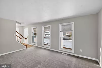 11979 Falling Creek Drive, Manassas, VA 20112 - Photo 9