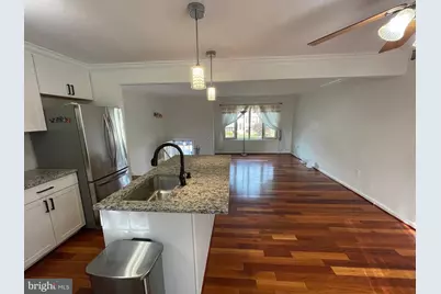 5597 Shannon Court, Woodbridge, VA 22193 - Photo 7