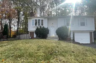 5597 Shannon Ct, Woodbridge, VA 22193 - Photo 3