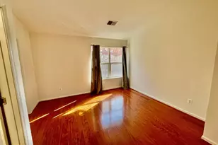 16949 Toms River Loop, Dumfries, VA 22026 - Photo 9