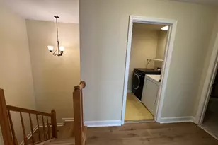 12140 Salemtown Dr, Woodbridge, VA 22192 - Photo 11