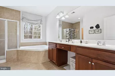 12968 Luca Station Way, Woodbridge, VA 22192 - Photo 27