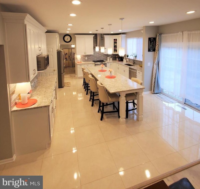 8889 Whitchurch Ct, Bristow, VA 20136