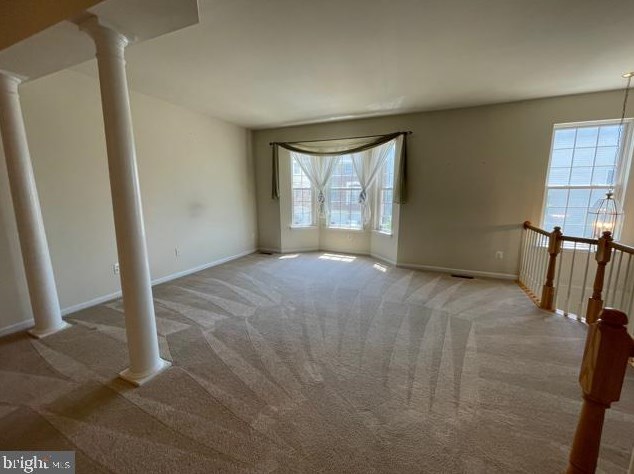 8730 Phipps Farm Way, Manassas VA  20109-4831 exterior