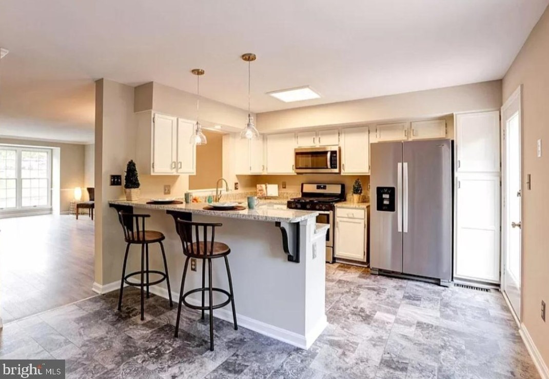 12441 Manchester Way, Woodbridge VA  22192-5147 exterior