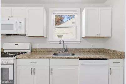 912 Forest View Drive, Richmond, VA 23225 - Photo 13