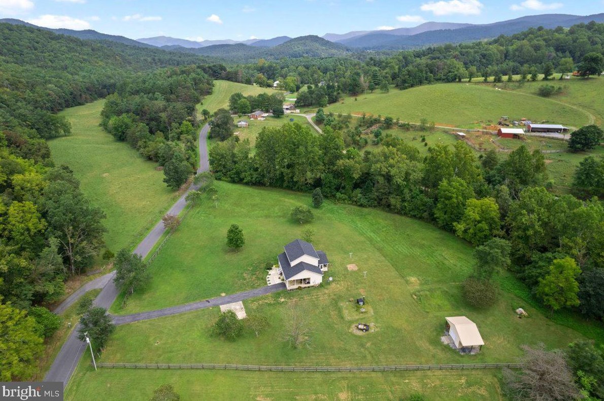 2517 Beldor Rd, Elkton, VA 22827