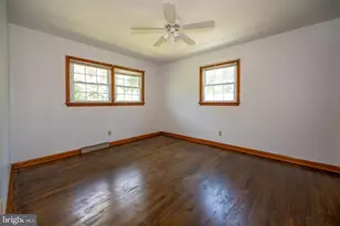 6883 S E Side Hwy, Elkton, VA 22827 - Photo 19