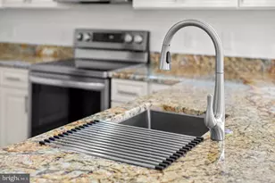 267 Freemont Cir, Broadway, VA 22815 - Photo 5