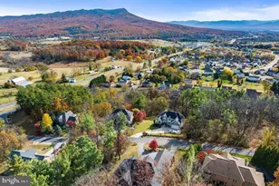 124 Steeplechase Dr, Penn Laird, VA 22846 - Photo 49