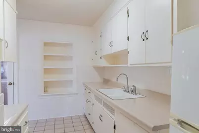 410 E East Rockingham Street, Elkton, VA 22827 - Photo 15