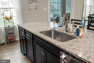 10166 Oak Cir Ln, Mc Gaheysville, VA 22840 - Photo 15