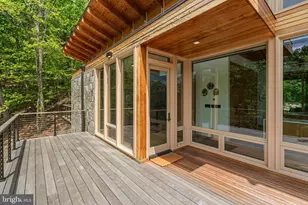 559 Bessie Bell Mountain Rd, Castleton, VA 22716 - Photo 13