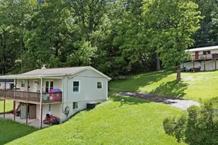 37 and 41 Headwaters Rd, Chester Gap, VA 22623 - Photo 47