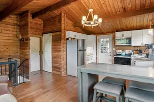 37 and 41 Headwaters Rd, Chester Gap, VA 22623 - Photo 17